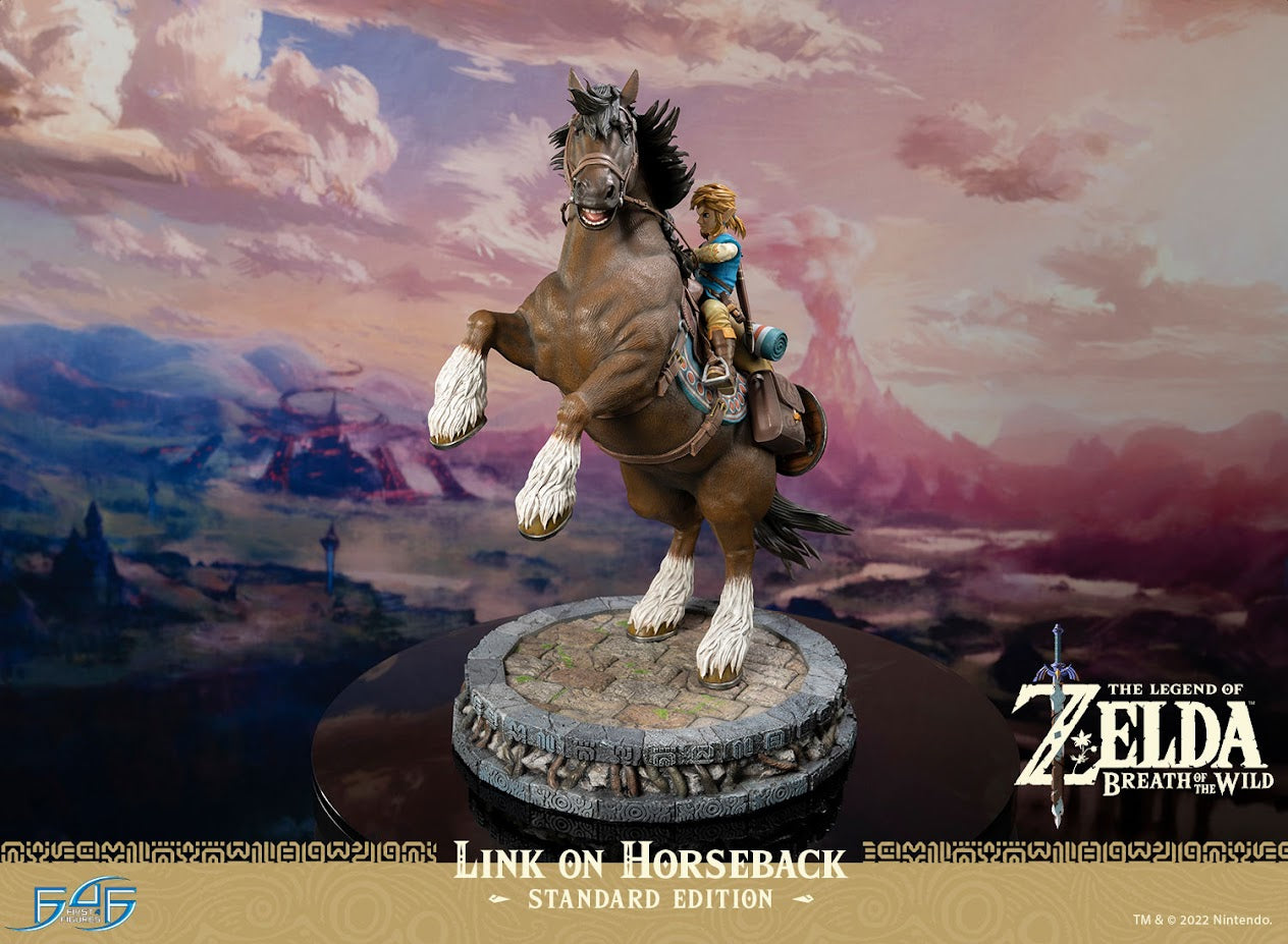 Statue - Zelda - Link on Horseback