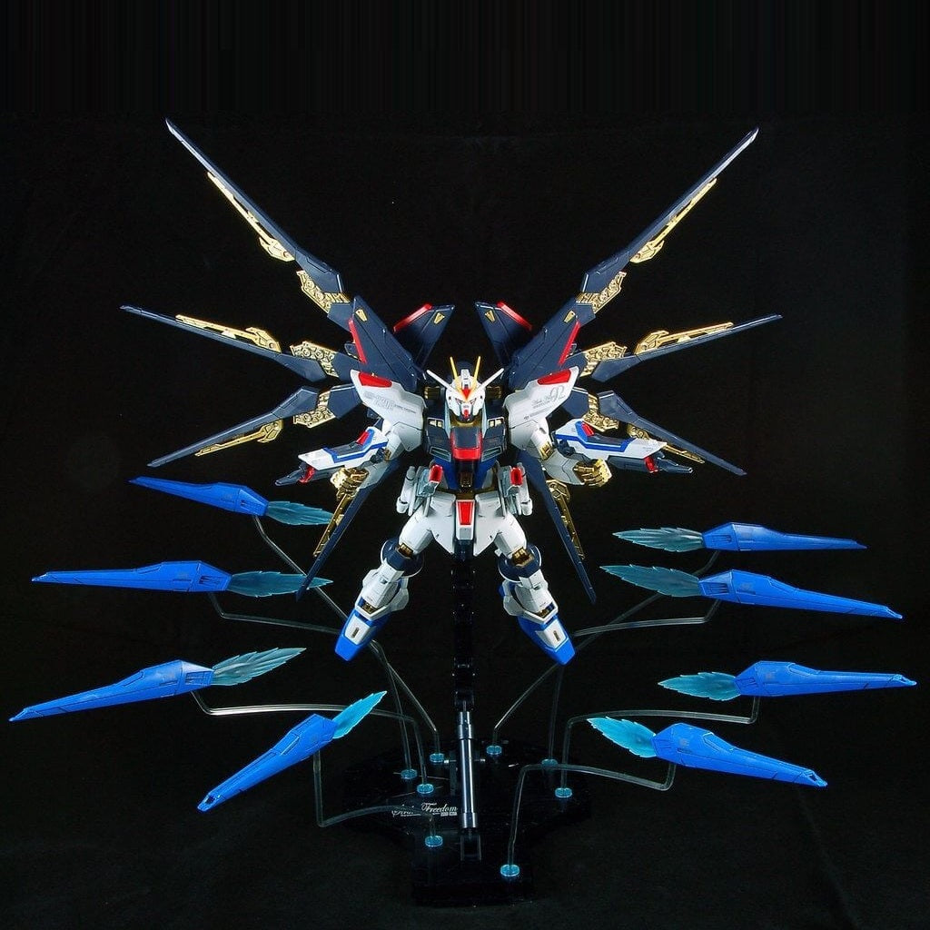 Modell - Master Grade - Gundam - Strike Freedom