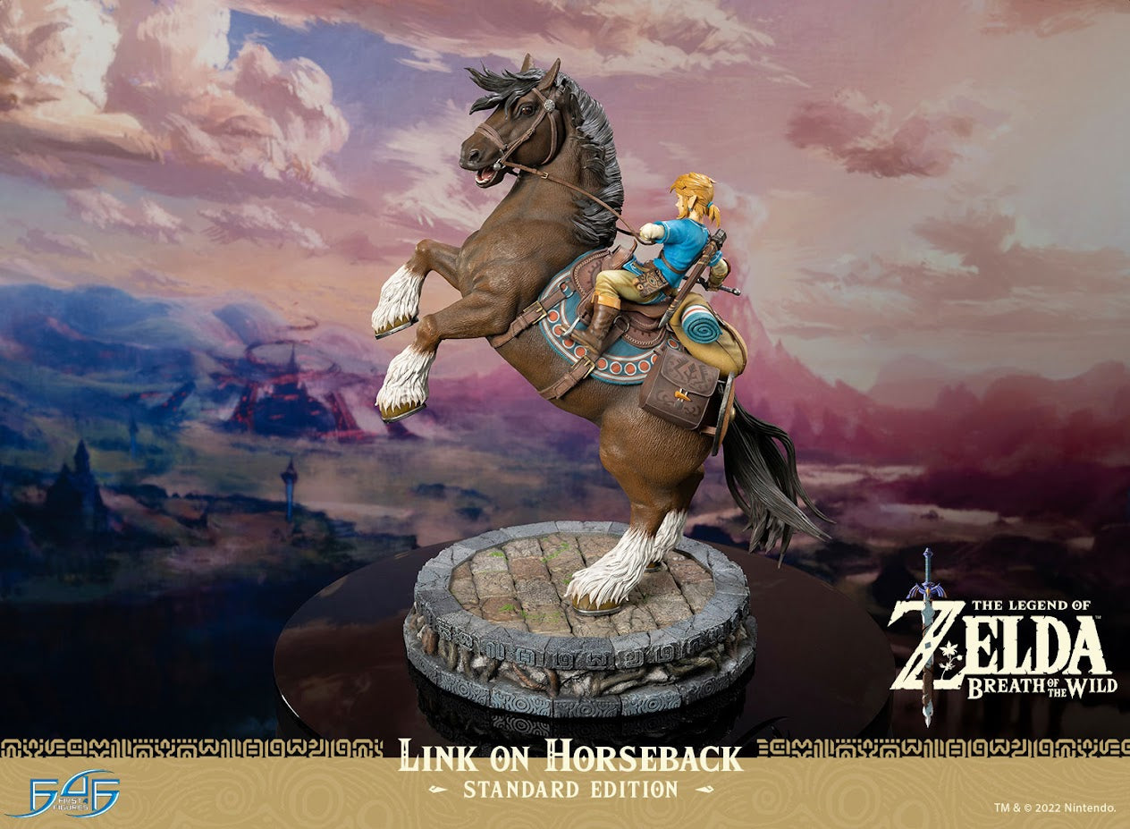 Statue - Zelda - Link on Horseback